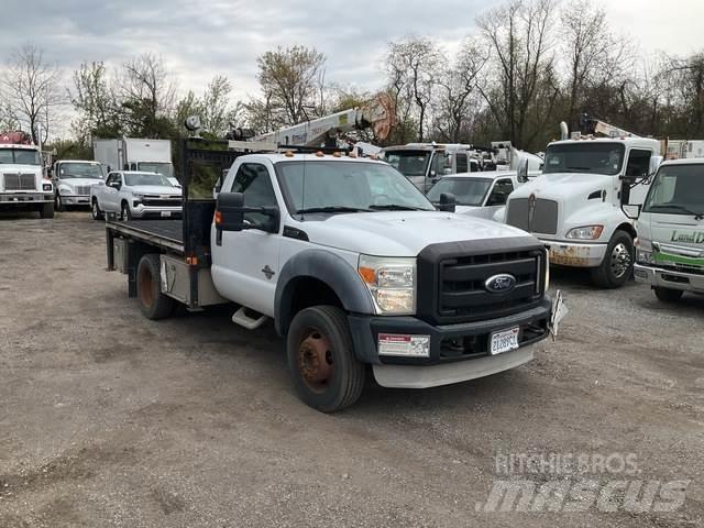 Ford F-550 Бордови