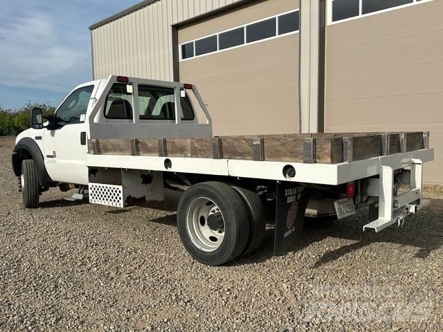 Ford F-550 Бордови
