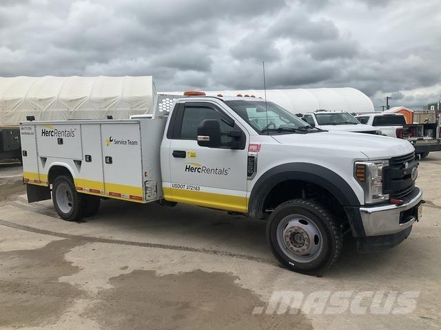 Ford F-550 Цистерна