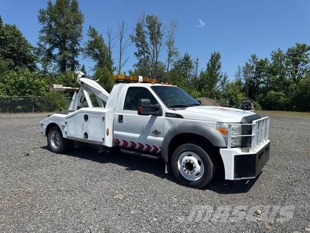 Ford F-550 Автомобили за пътна помощ