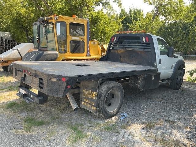 Ford F-550 Бордови