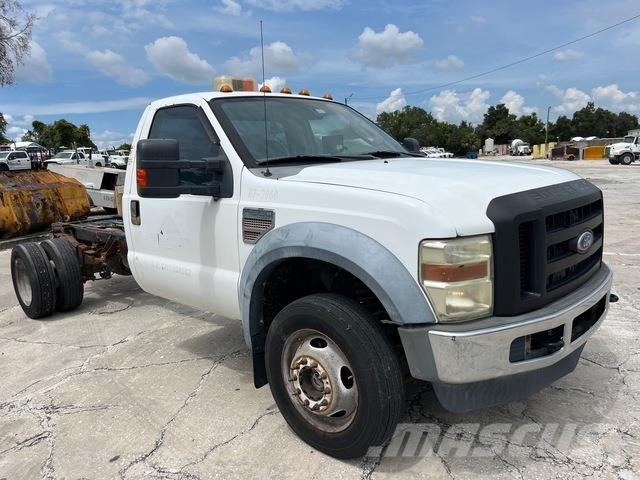 Ford F-550 Кабини