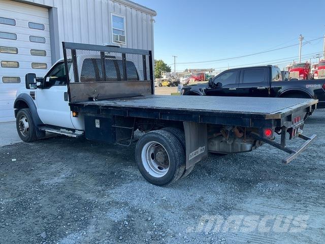 Ford F-550 Бордови