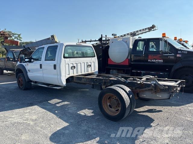 Ford F-550 Кабини