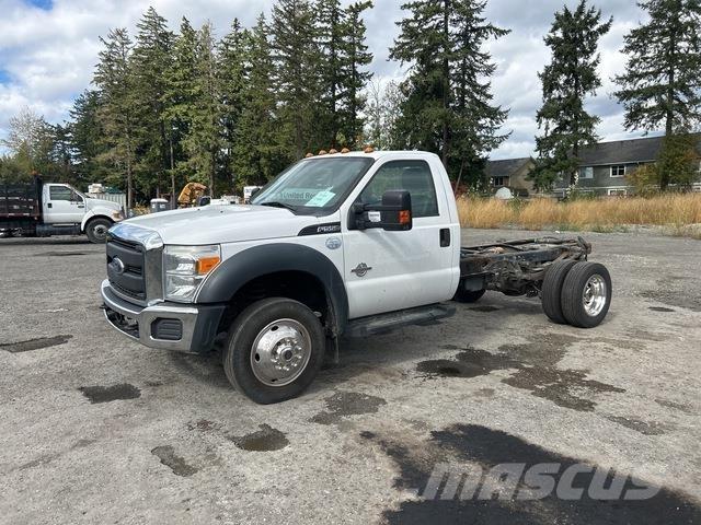 Ford F-550 Кабини