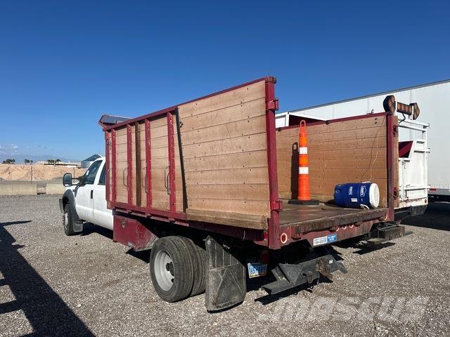 Ford F-550 Самосвал