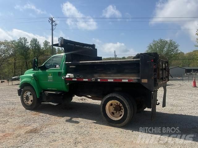 Ford F-650 Самосвал
