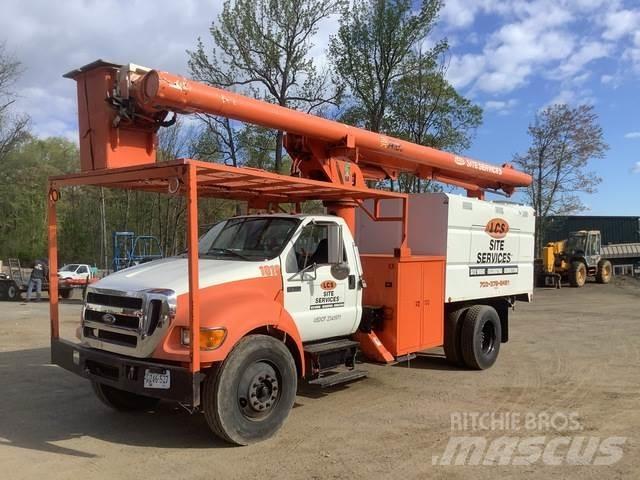 Ford F-650 Моторизирани платформи с талига