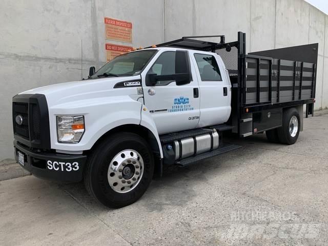 Ford F-650 Бордови