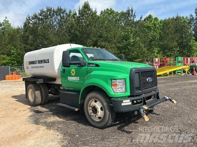 Ford F-650 Цистерни за вода
