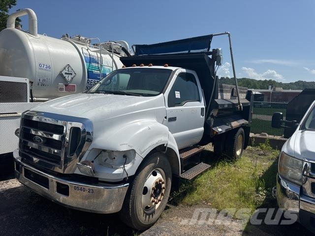 Ford F-650 XLT Самосвал