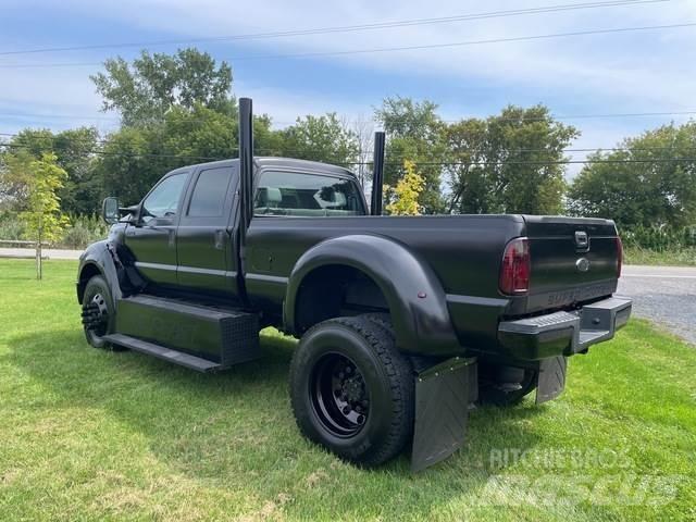 Ford F-750 Други