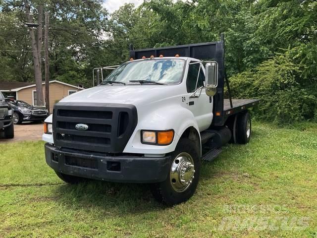 Ford F-750 Бордови
