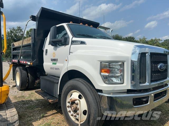 Ford F-750 Самосвал