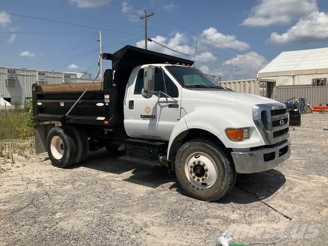 Ford F-750 Самосвал