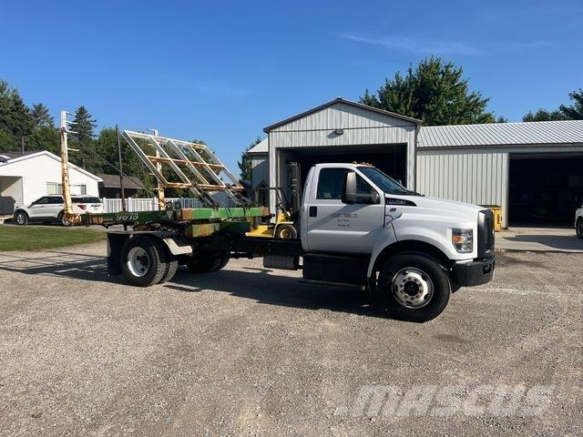 Ford F-750 Кабини