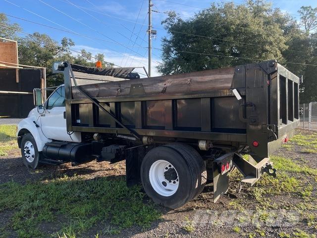 Ford F-750 Самосвал