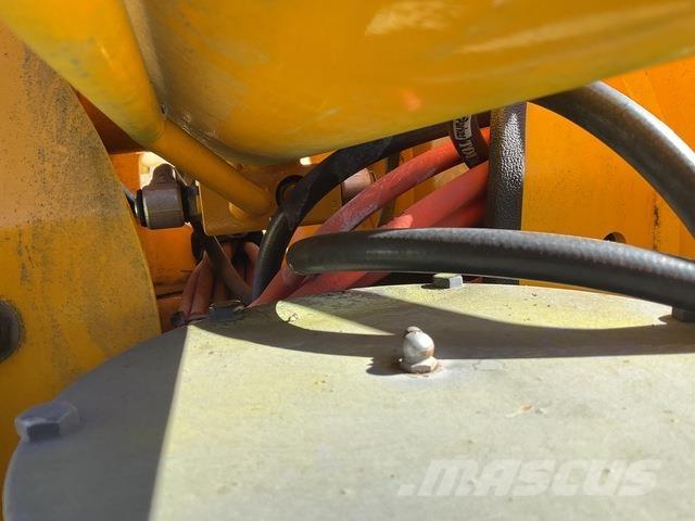 Ford F-750 Моторизирани платформи с талига