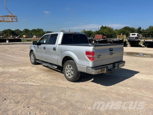 Ford F150 Пикапи