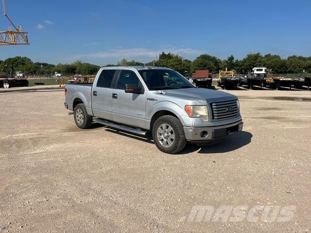Ford F150 Пикапи