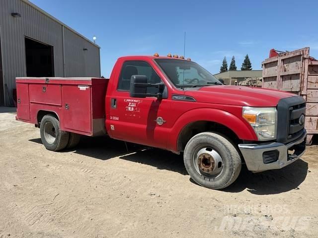 Ford F350XL Пикапи
