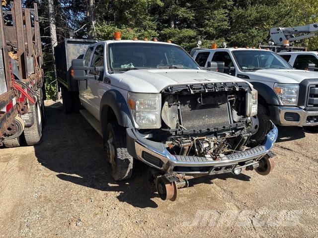 Ford F550 Пикапи