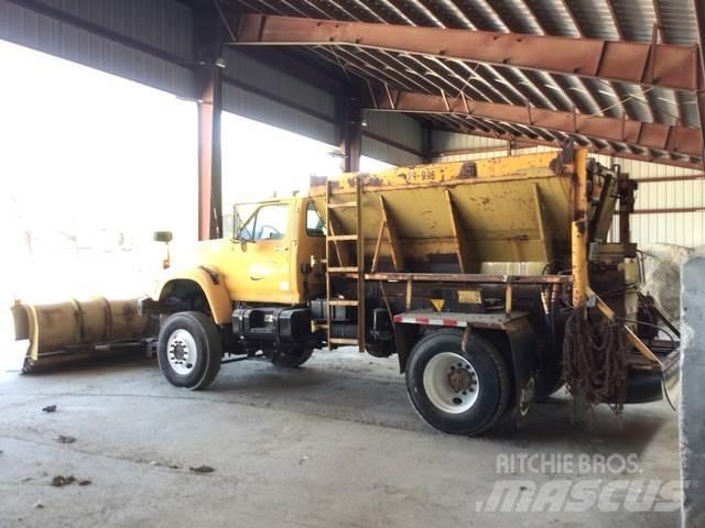 Ford F800 Снегочистачки