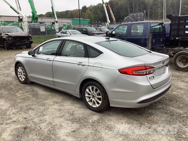 Ford Fusion S Коли