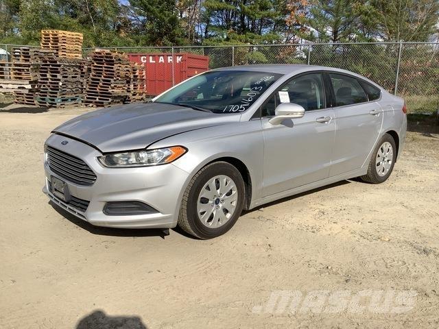 Ford Fusion SE Коли