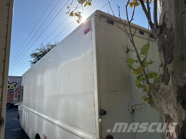 Ford GEN 1 Фургони
