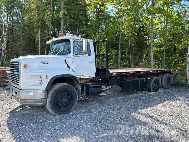 Ford L8000 Автомобили за пътна помощ