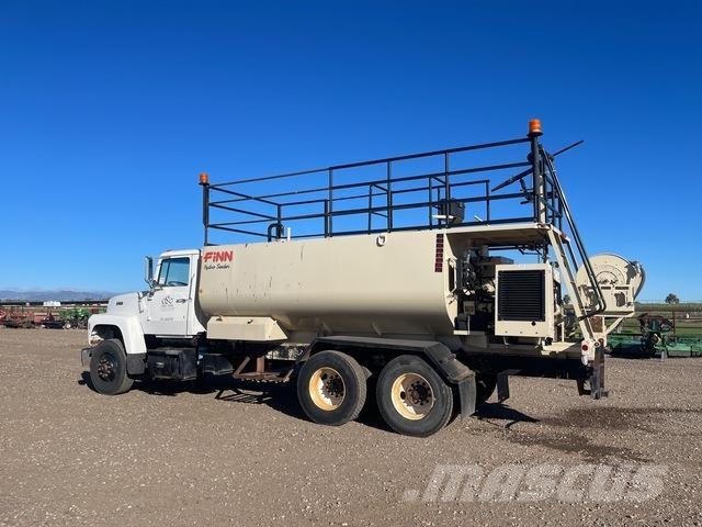 Ford L9000 Селскостопанство - Други