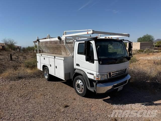 Ford LCF Пикапи
