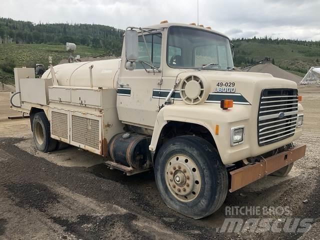 Ford LN8000 Цистерна