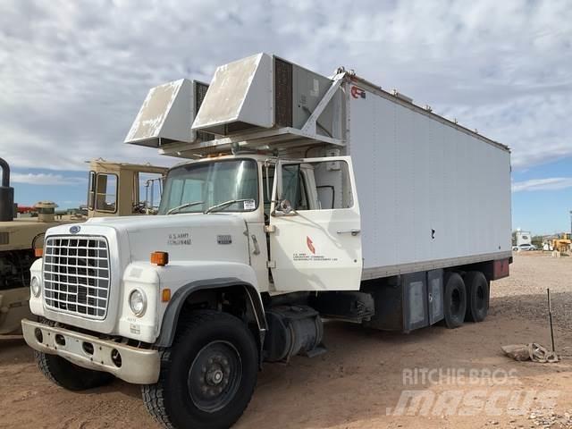 Ford LT8000 Ванове за доставки