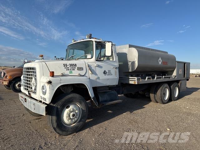 Ford LT8000 Цистерна