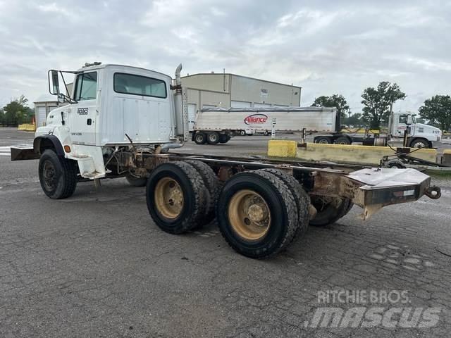 Ford LTS9000 Кабини