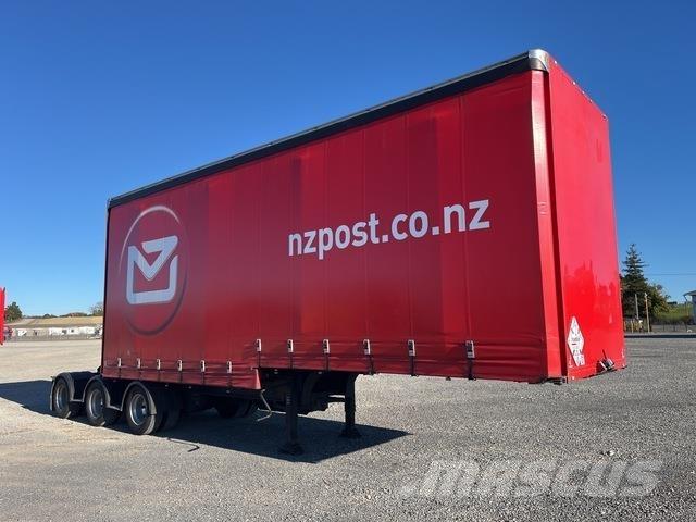 Fruehauf  Брезентови ремаркета
