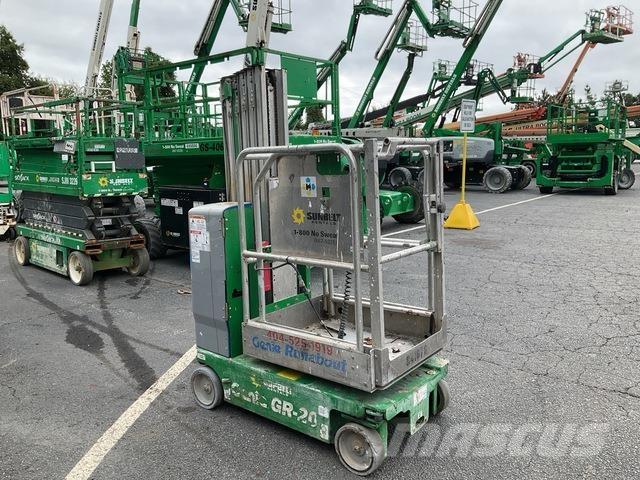 Genie GR-20 Вертикални мачтови повдигачи
