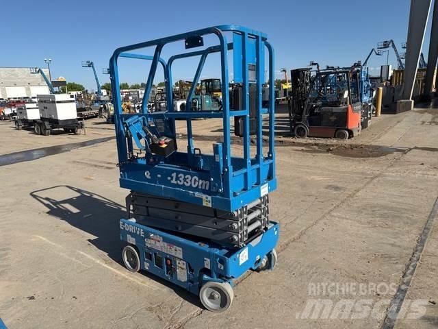 Genie GS-1330M Ножични работни платформи