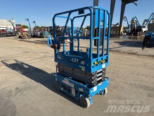 Genie GS-1330M Ножични работни платформи