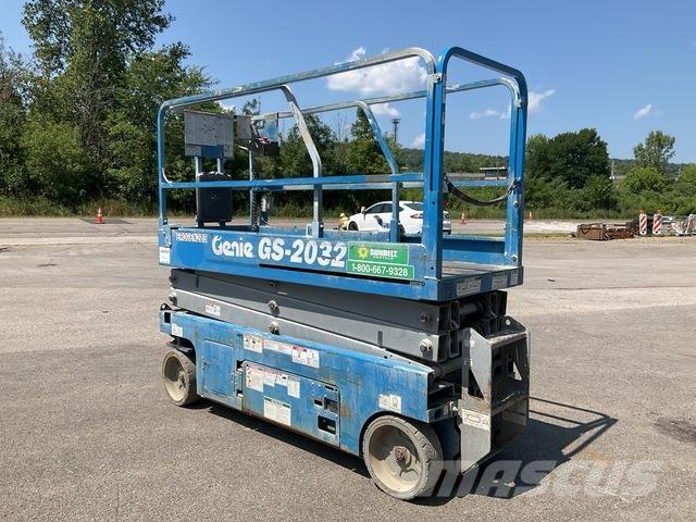 Genie GS-2032 Ножични работни платформи