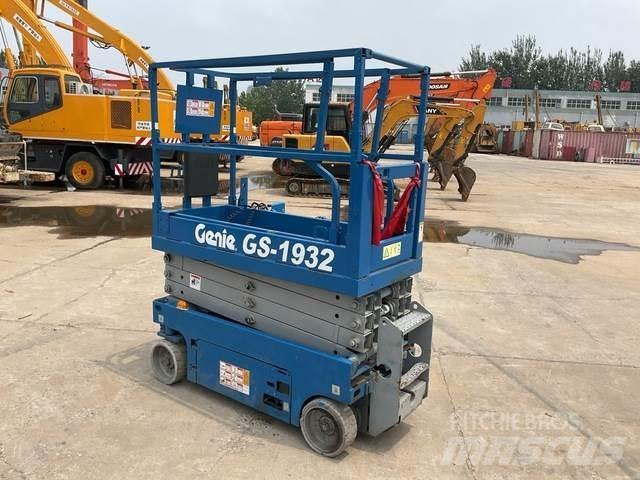 Genie GS1932 Ножични работни платформи