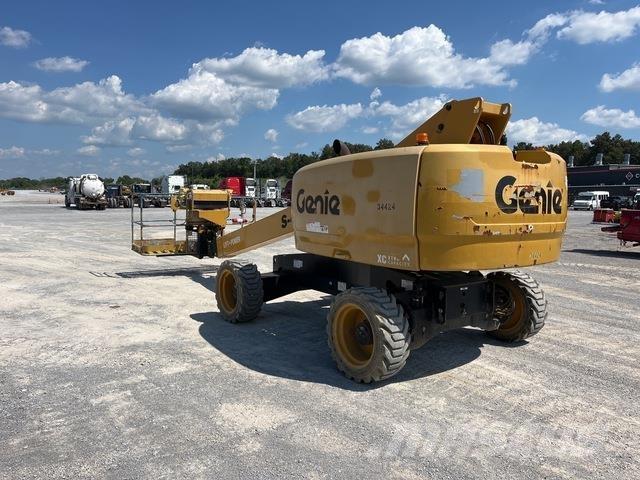Genie S-40XC Телескопични повдигачи
