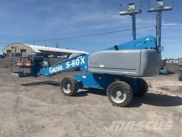 Genie S-60X Телескопични повдигачи
