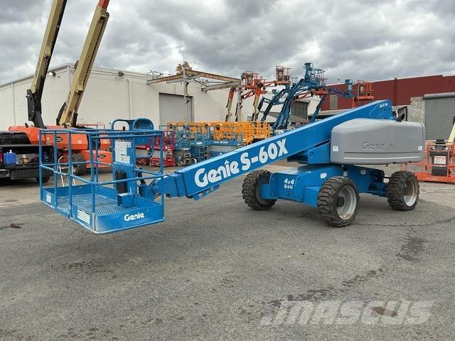 Genie S-60X Телескопични повдигачи
