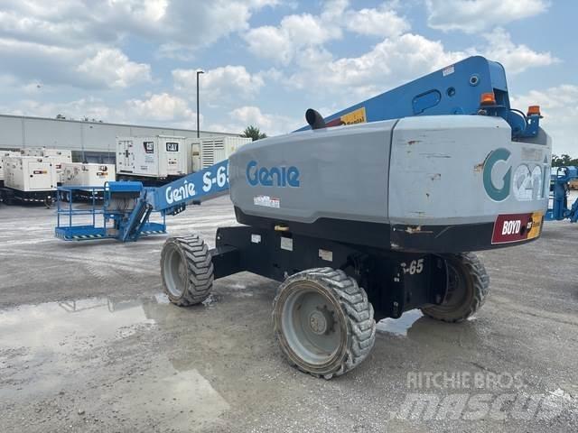 Genie S-65 Строителство - Други