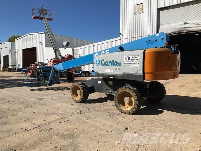 Genie S-65 Телескопични повдигачи
