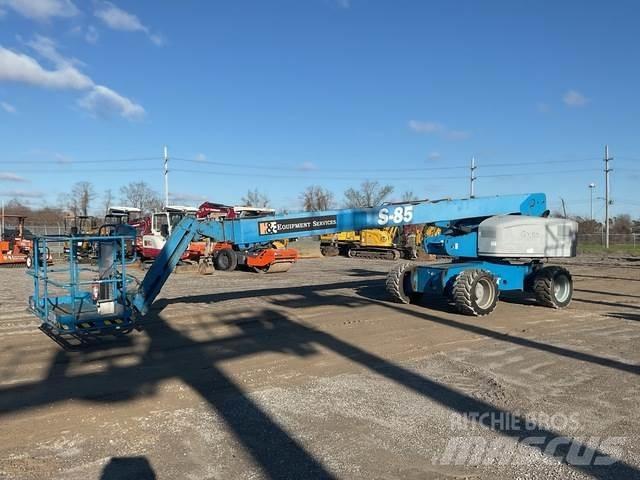 Genie S-85 Строителство - Други