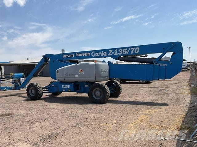 Genie Z-135 Съчленени стрелови подемници